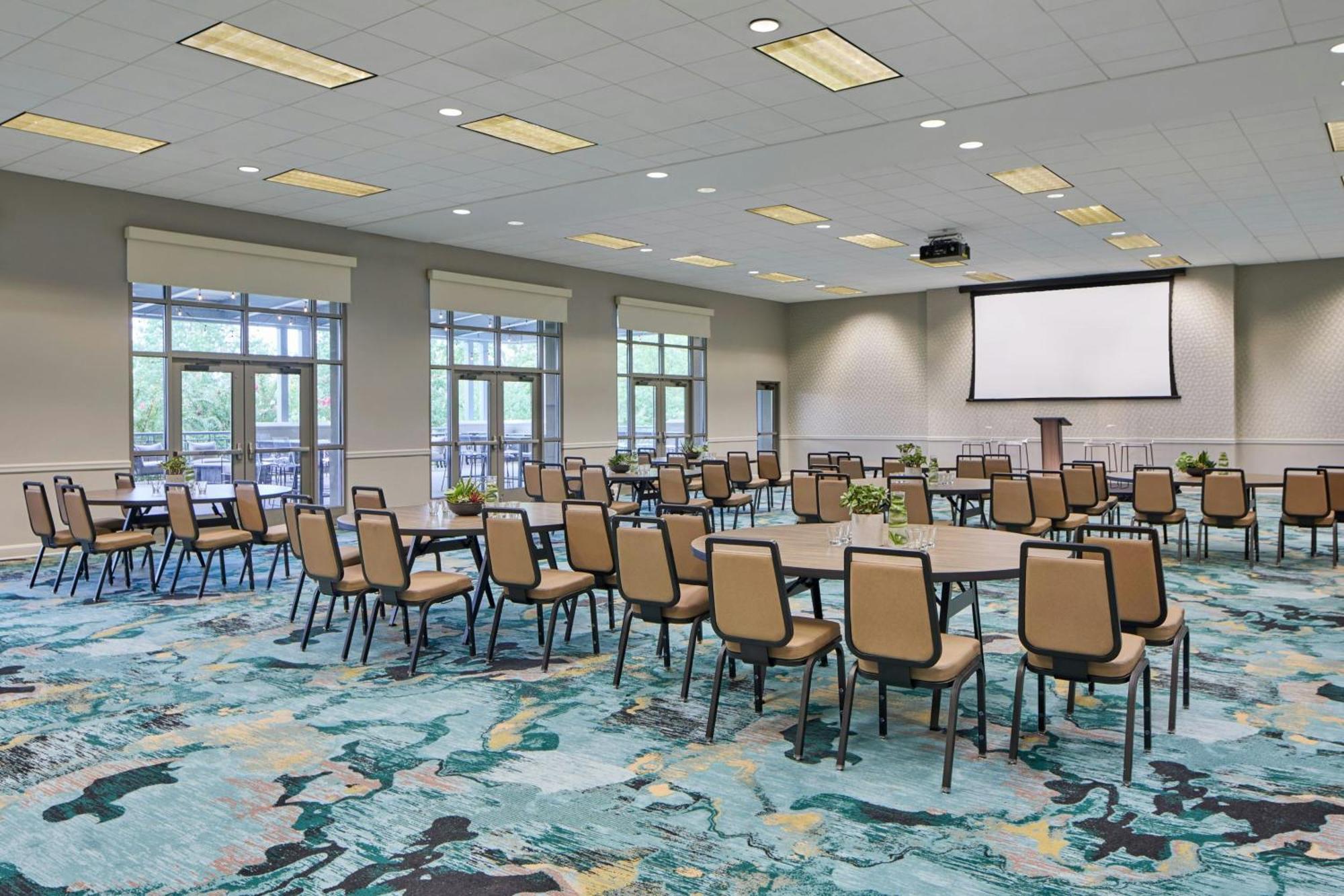 Marriott Shoals Hotel & Spa Florence Exterior photo
