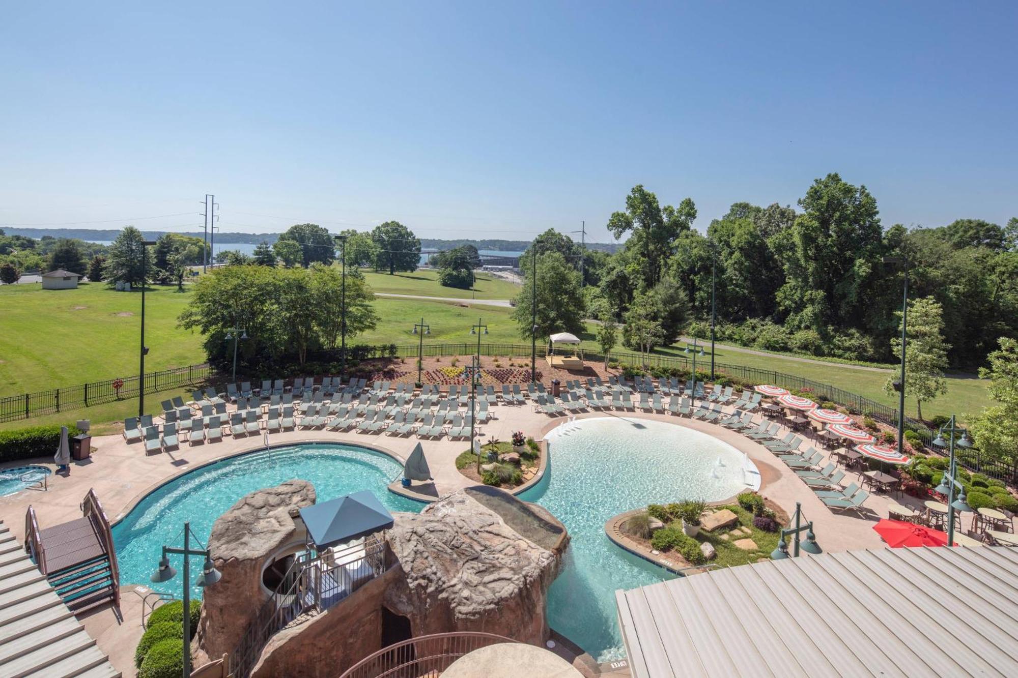 Marriott Shoals Hotel & Spa Florence Exterior photo