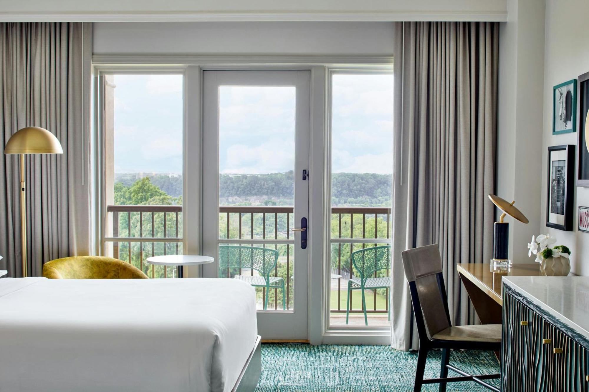 Marriott Shoals Hotel & Spa Florence Exterior photo